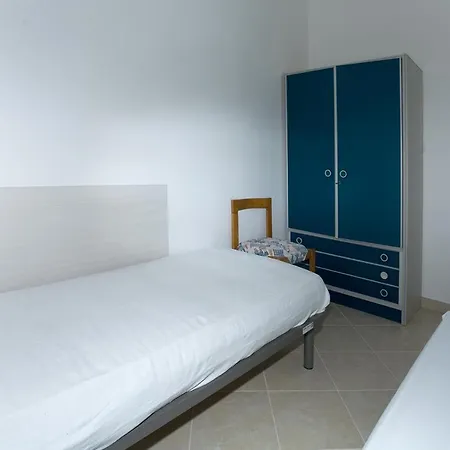 Perla بيت للعطل
